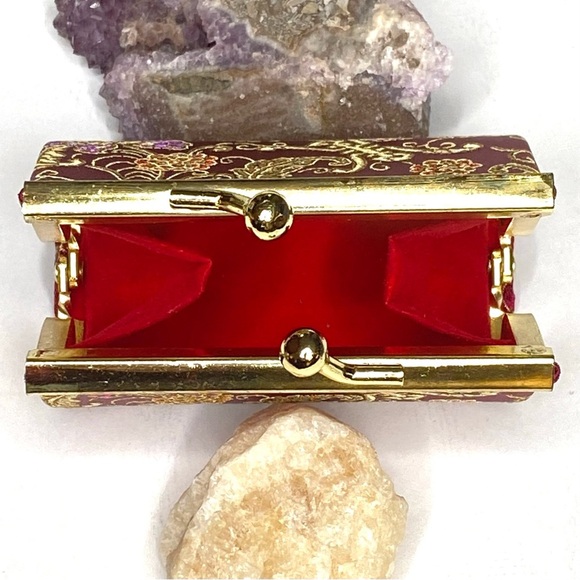 Cute and Small Little & Structured Asian Style Wallet for Change or Small Bills - Picture 10 of 10